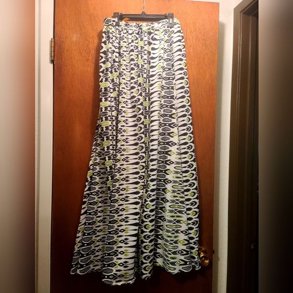 Magic gorges tribal maxi skirt szXL - Picture 6 of 6